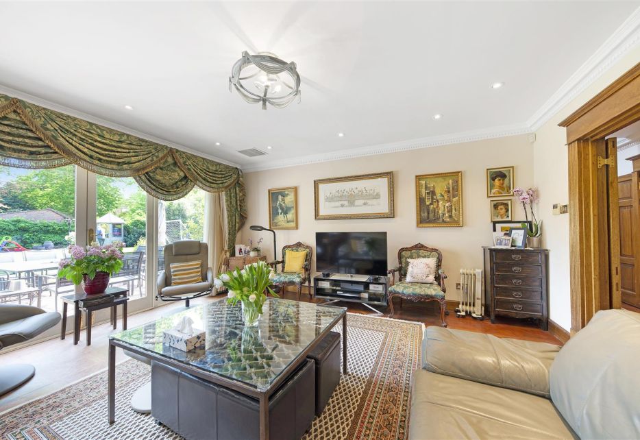 Greenoak Way, Wimbledon Village, SW19