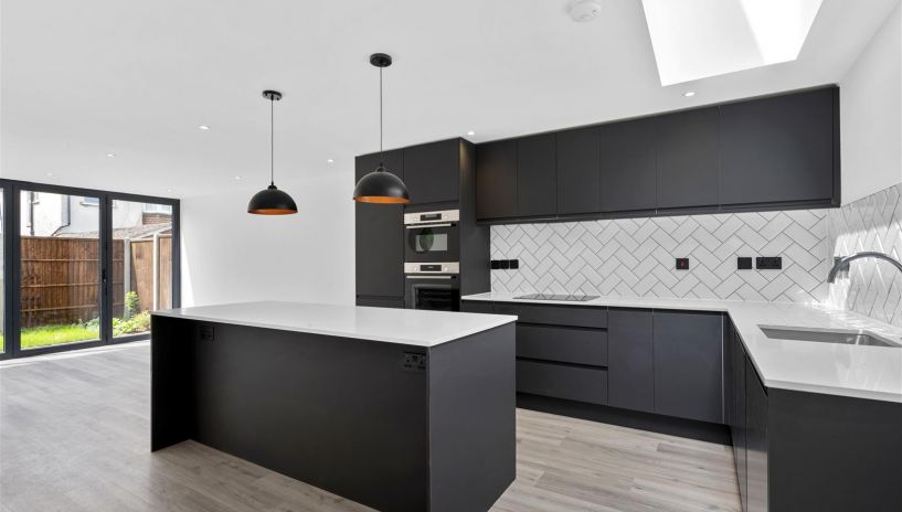Arundel Road, Kingston Upon Thames, KT1