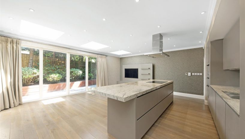 Winchester Close, Kingston Upon Thames, KT2