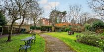 Lingfield Road, Wimbledon Village, SW19