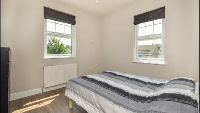 Carlton Park Avenue, Raynes Park, SW20