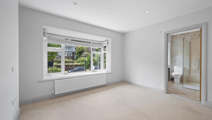 Ullswater Crescent, Putney Vale, SW15