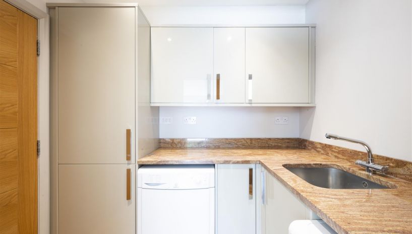 Ullswater Crescent, Putney Vale, SW15