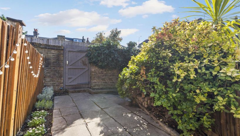 Panmuir Road, West Wimbledon, SW20