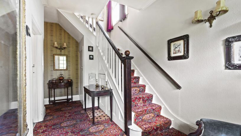 Marryat Road, Wimbledon Village, SW19