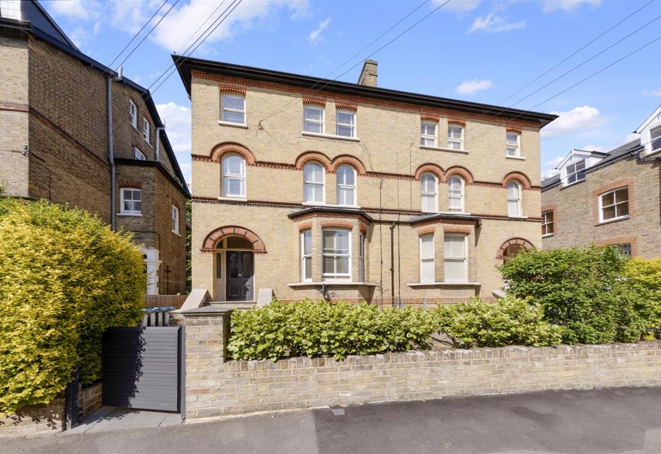 Homefield Road, Wimbledon Village, SW19