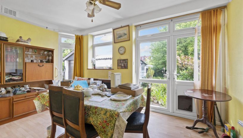 Buckleigh Avenue, Merton Park, SW19