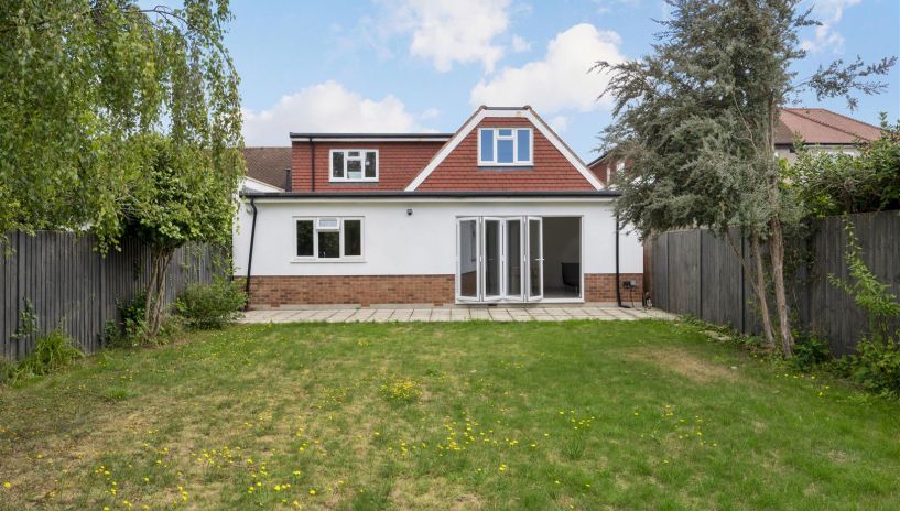 Darley Drive, Coombeside, KT3