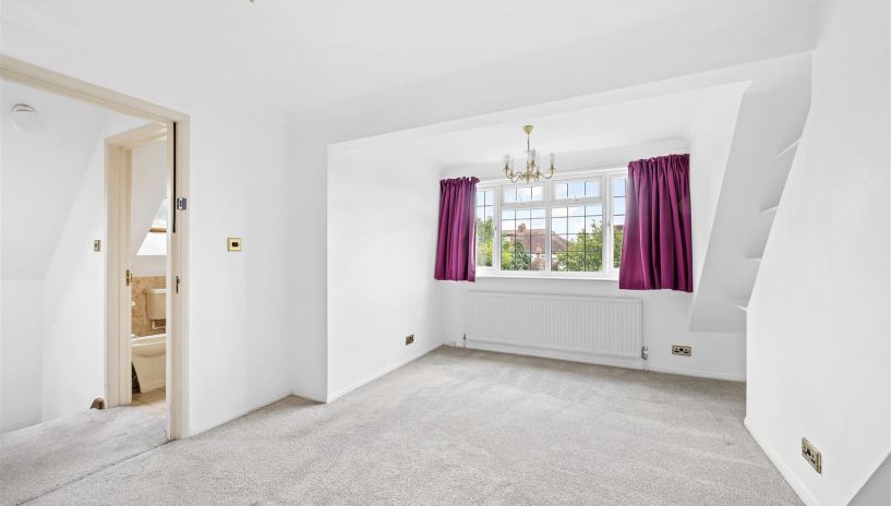 Holland Avenue, West Wimbledon, SW20
