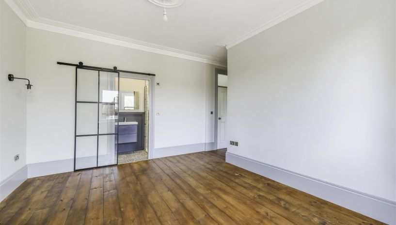 Chestnut Grove, New Malden, KT3