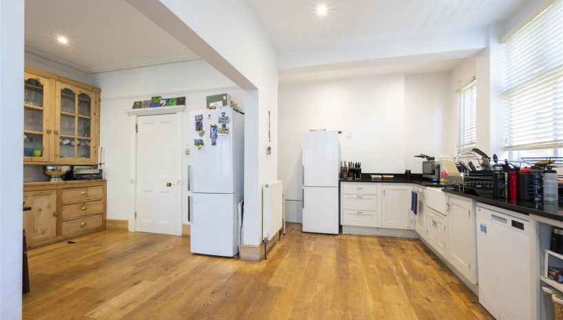 Worple Road, West Wimbledon, SW20