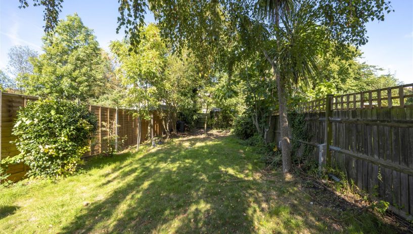 Worple Road, West Wimbledon, SW20