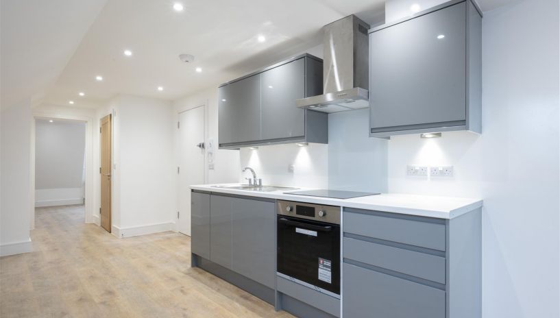 Dorien Road, Raynes Park, SW20