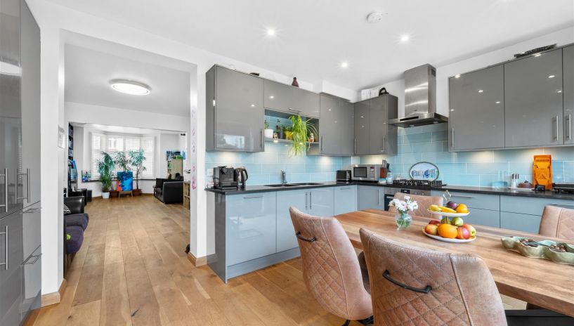 Camberley Avenue, West Wimbledon, SW20