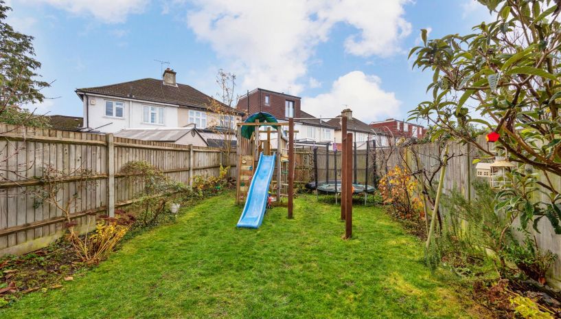 Camberley Avenue, West Wimbledon, SW20