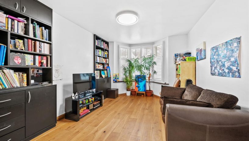 Camberley Avenue, West Wimbledon, SW20