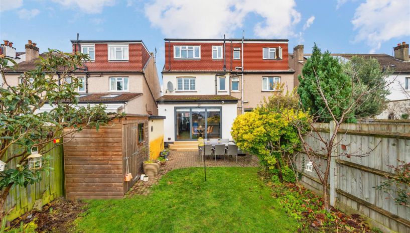 Camberley Avenue, West Wimbledon, SW20
