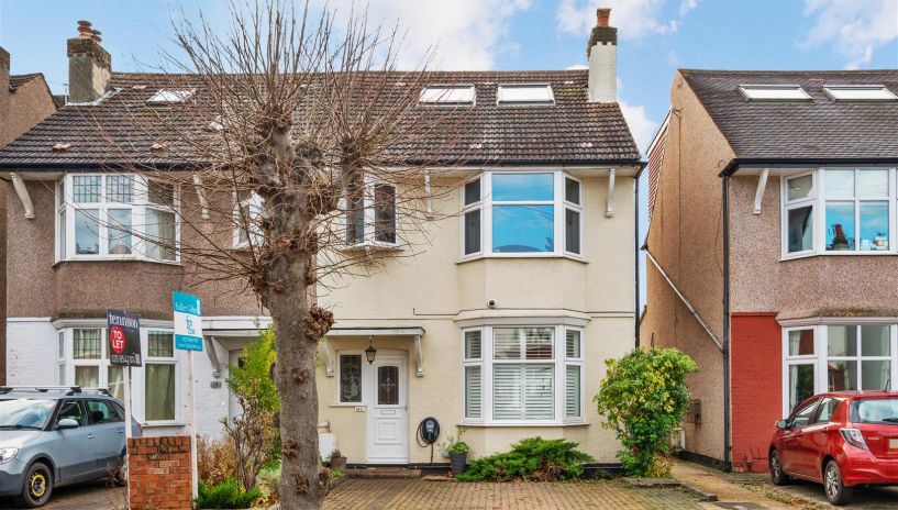 Camberley Avenue, West Wimbledon, SW20