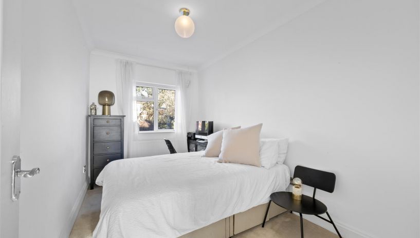 Melbury Gardens, West Wimbledon, SW20
