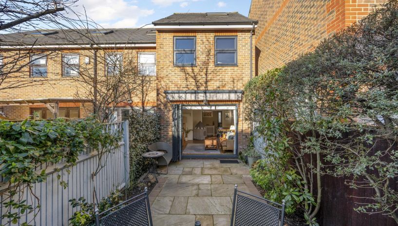Lynwood Terrace, Henfield Road, Wimbledon, SW19