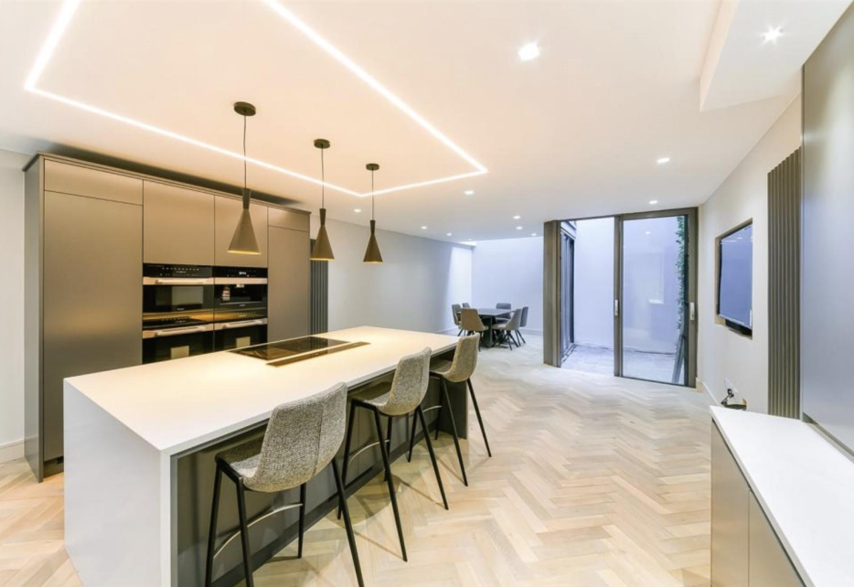 Elvaston Mews, London