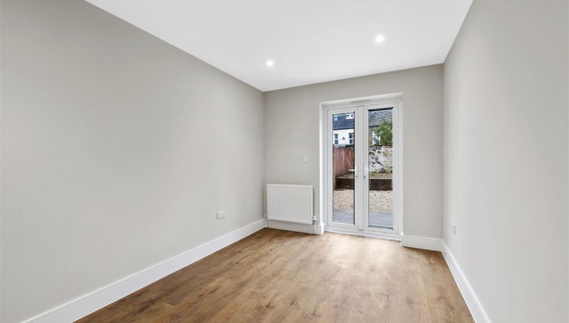 Dorien Road, Raynes Park, SW20