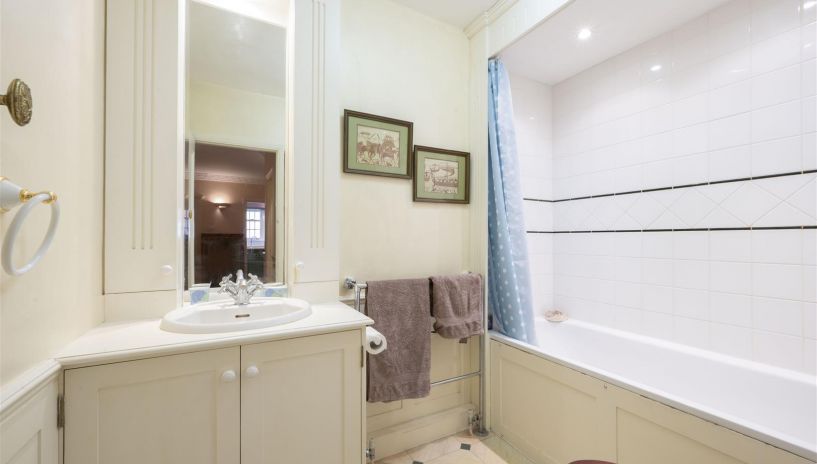 Chartwell, Wimbledon Park Side, Wimbledon, SW19