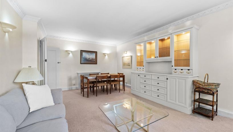 Chartwell, Wimbledon Park Side, Wimbledon, SW19