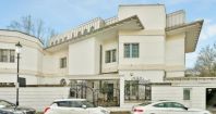 Pembroke Gardens, Kensington, W8