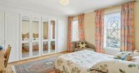 Pembroke Gardens, Kensington, W8