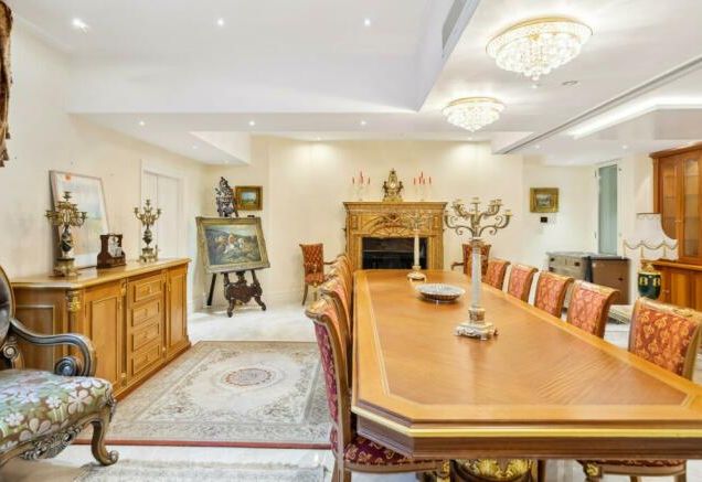 Pembroke Gardens, Kensington, W8