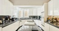 Pembroke Gardens, Kensington, W8