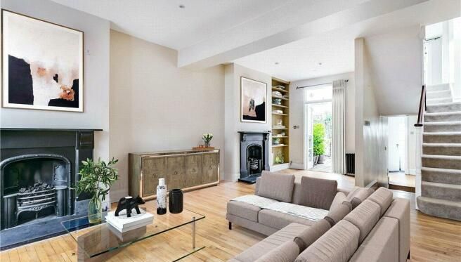 Wallgrave Road, Earls Court, SW5