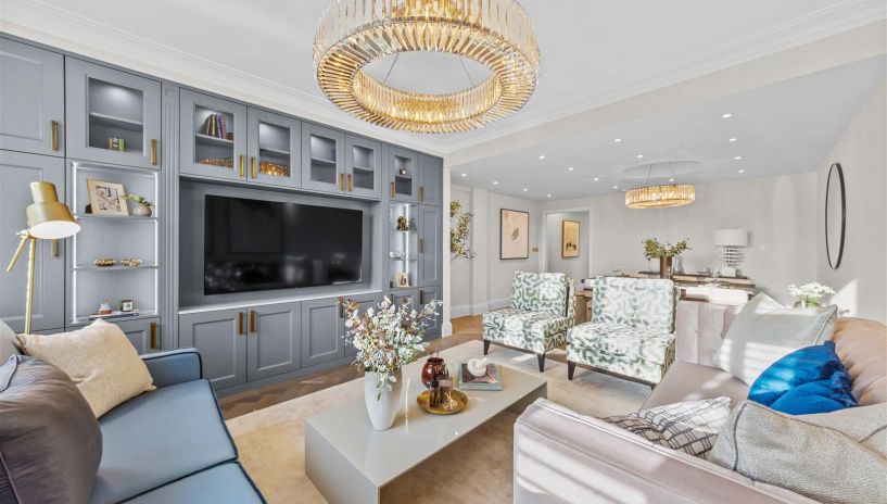 Malvern Court, Onslow Square, London, SW7