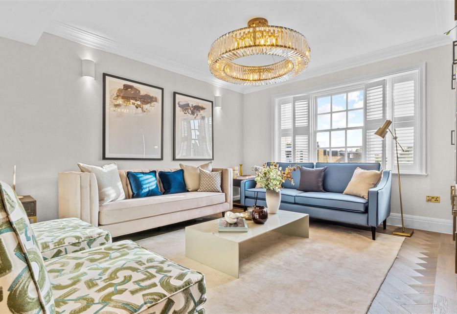 Malvern Court, Onslow Square, London, SW7