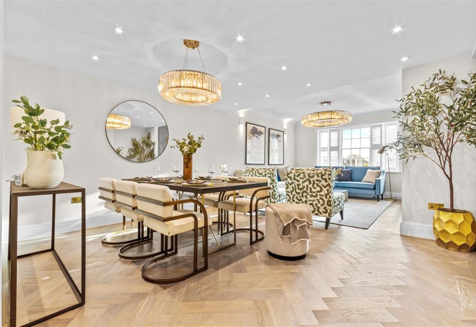 Malvern Court, Onslow Square, London, SW7