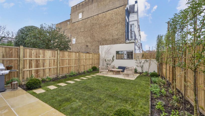 Kingscliffe Gardens, Southfields, SW19