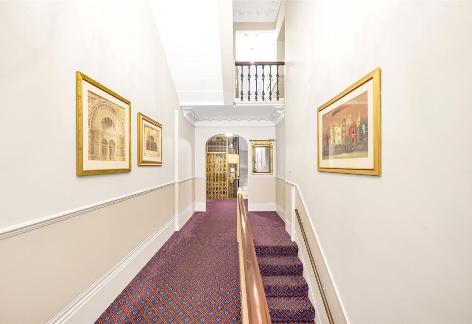 De Vere Gardens, Kensington, W8