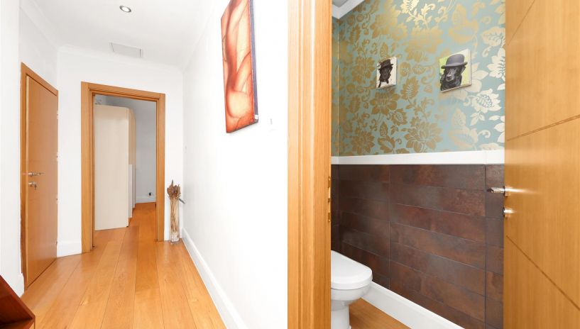 De Vere Gardens, Kensington, W8