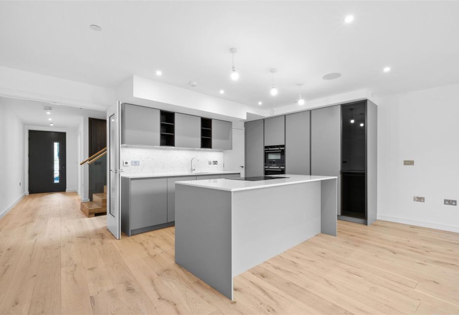 Orchard Grove, West Wimbledon, SW20