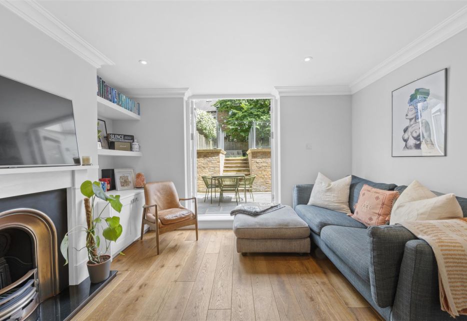 Homefield Road, London