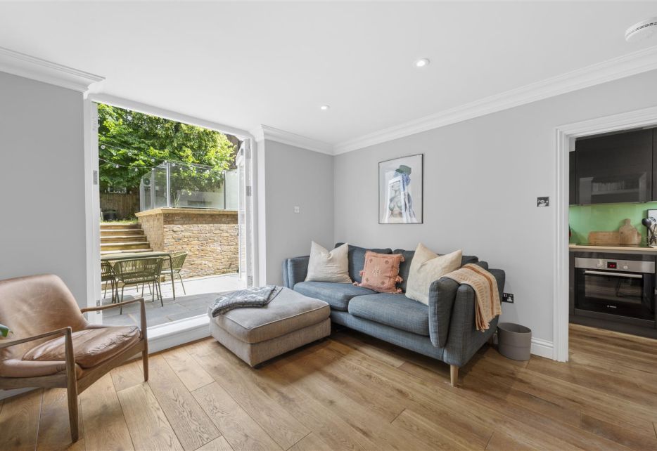 Homefield Road, London