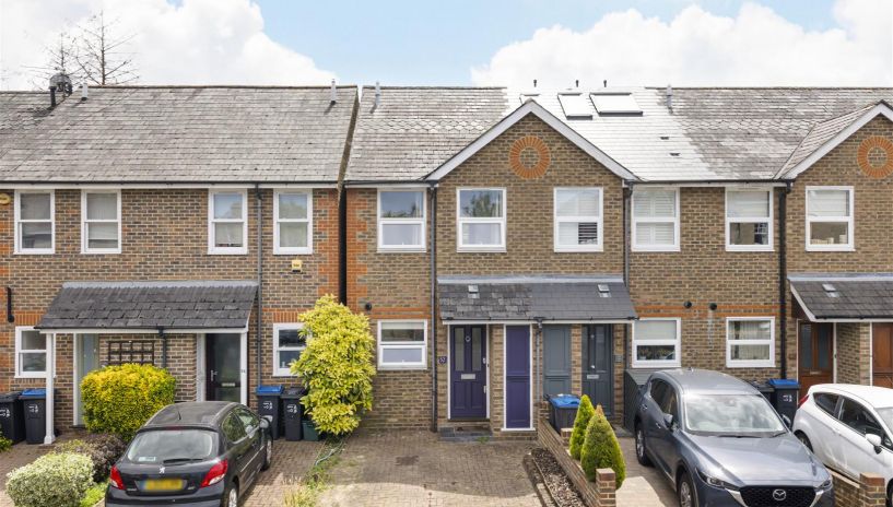 Henfield Road, Wimbledon, SW19