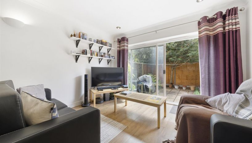 Henfield Road, Wimbledon, SW19