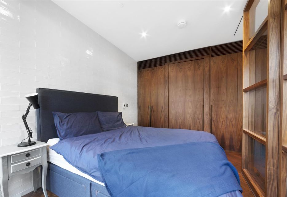ALL BILLS INCLUDED | MINIMUM 6 MONTHS | Embassy Gardens, New Union Square, Nine Elms,  SW11