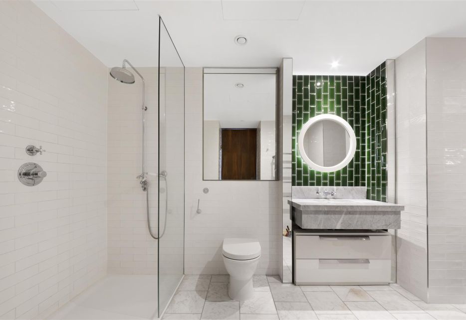 ALL BILLS INCLUDED | MINIMUM 6 MONTHS | Embassy Gardens, New Union Square, Nine Elms,  SW11