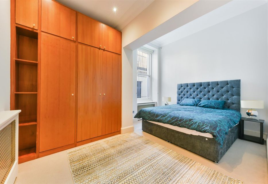 Consort House, Queen's Gate, Kensington, SW7
