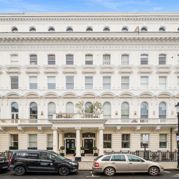 Queen's Gate Terrace