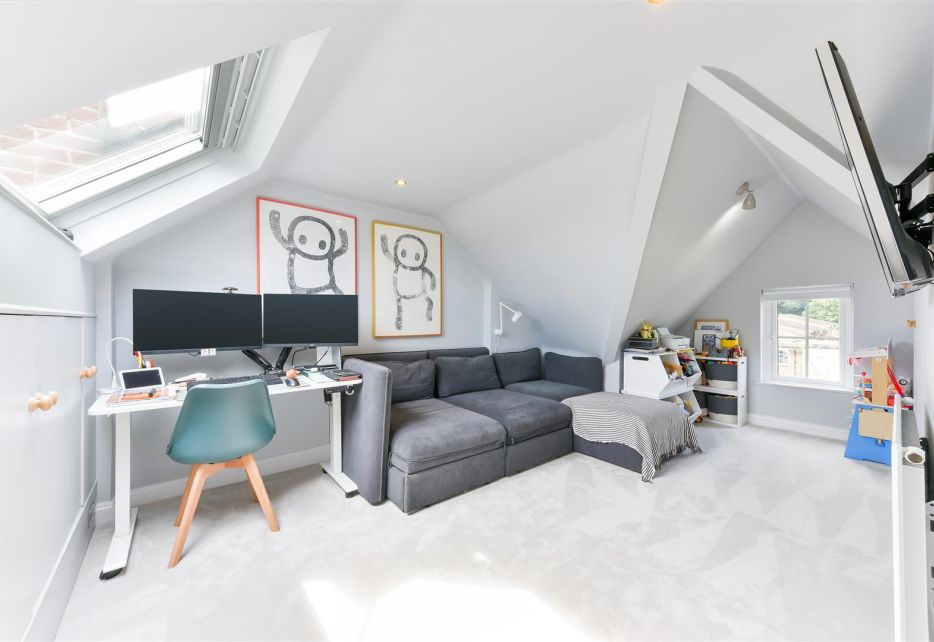 Cottenham Park Road, London