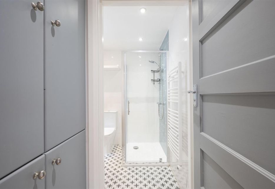 Ridgway, Wimbledon, SW19